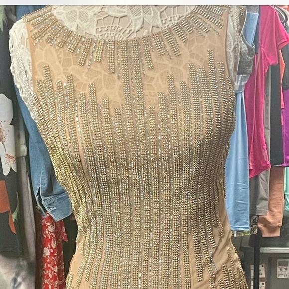 Jovani Dress🔥 - Picture 6 of 7